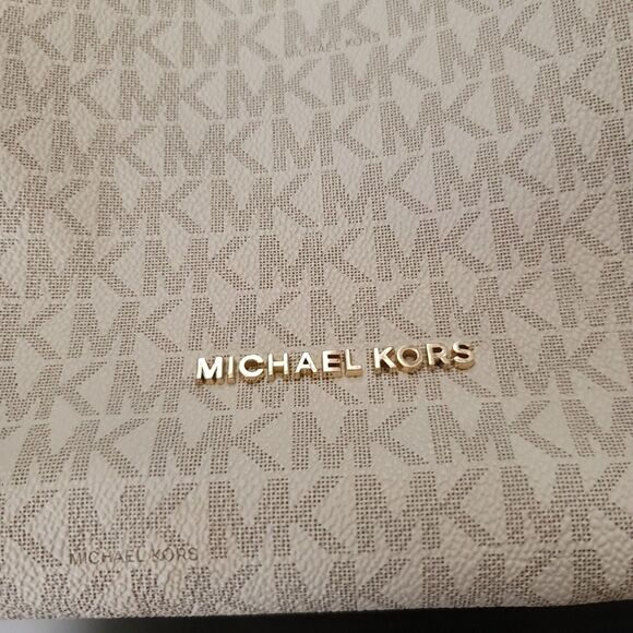 Michael Kors Newbury Shoulder Tote Bag Medium Vanilla Acorn Chain Hobo White Tan - Picture 7 of 16